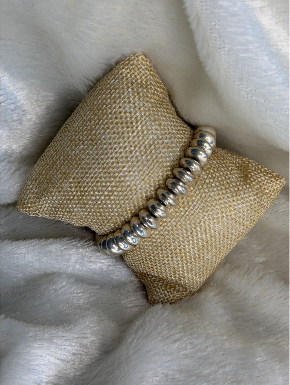 Rare Silpada Silver Oval Bead Toggle Bracelet B0626